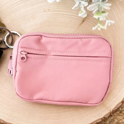 🎁Ingyenes ajándék-🎊Gyönyörű medál💧Vízálló nylon pénztárca kulcstartóval ⏳Utolsó 50 darab! Praktikus zsebes vízhatlan tárca túrához, strandhoz és mindennapra!