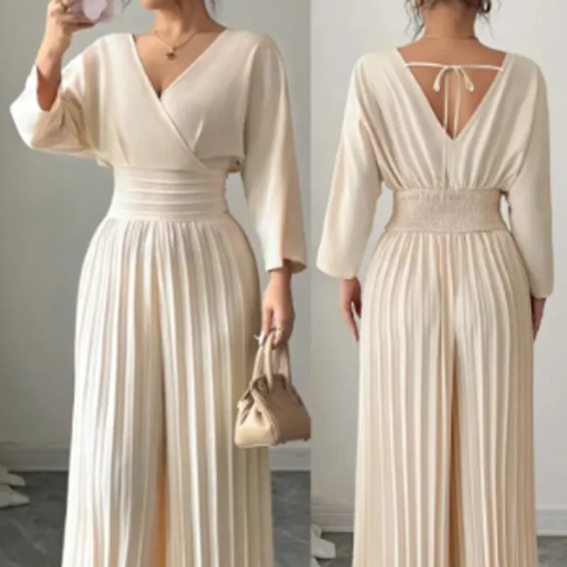 📿Gyönyörű nyaklánc✨ V-kivágású plisszós jumpsuit🍑 Barack színű női együttes – Kecses sziluett és lágy, mozgékony szabás!