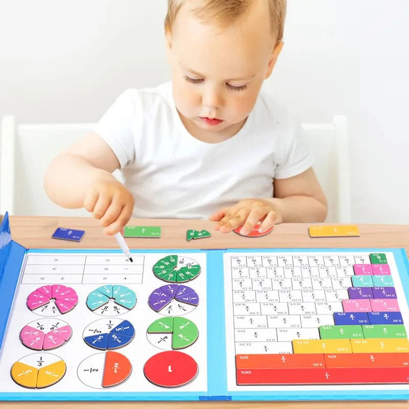 😊65% kedvezmény az eredeti árból🧩Magnetická Kniha Zlomky Puzzle – Hravé Výuku Matematiky!