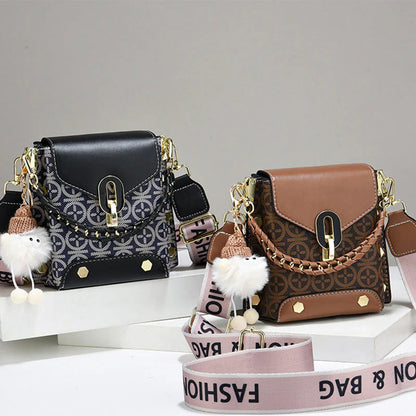 🎁Ingyenes ajándék-🎊Gyönyörű medál👜✨Elegáns geometrikus mini válltáska – Prémium PU bőr, sokoldalú és rendezett！