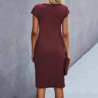 🎁Ingyenes ajándék📿Gyönyörű nyaklánc 👗Környakú rövid ujjú midi ruha✨Egyszínű prémium női ruha – Puha poliészter anyag S–2XL méretekben több divatos árnyalatban!