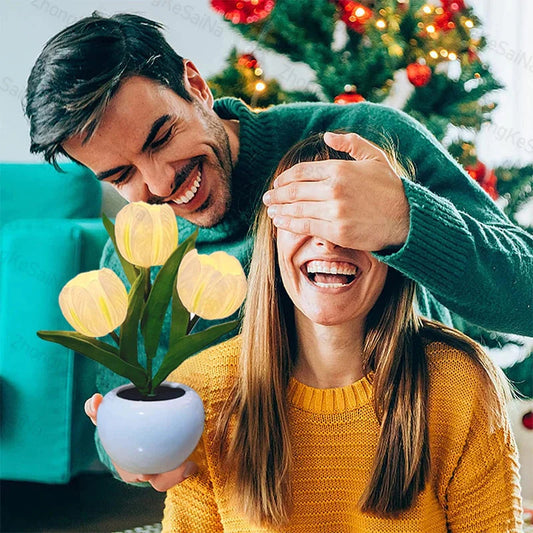 🎁Elemek mellékelve💡 Tulipán éjjeli lámpa – Romantikus világítás és otthoni dekoráció egyben!