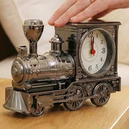🚂 Retro mozdony ébresztőóra⏰ Precíz kvarc óra – Kompakt, tartós és szemet gyönyörködtető tervezés!