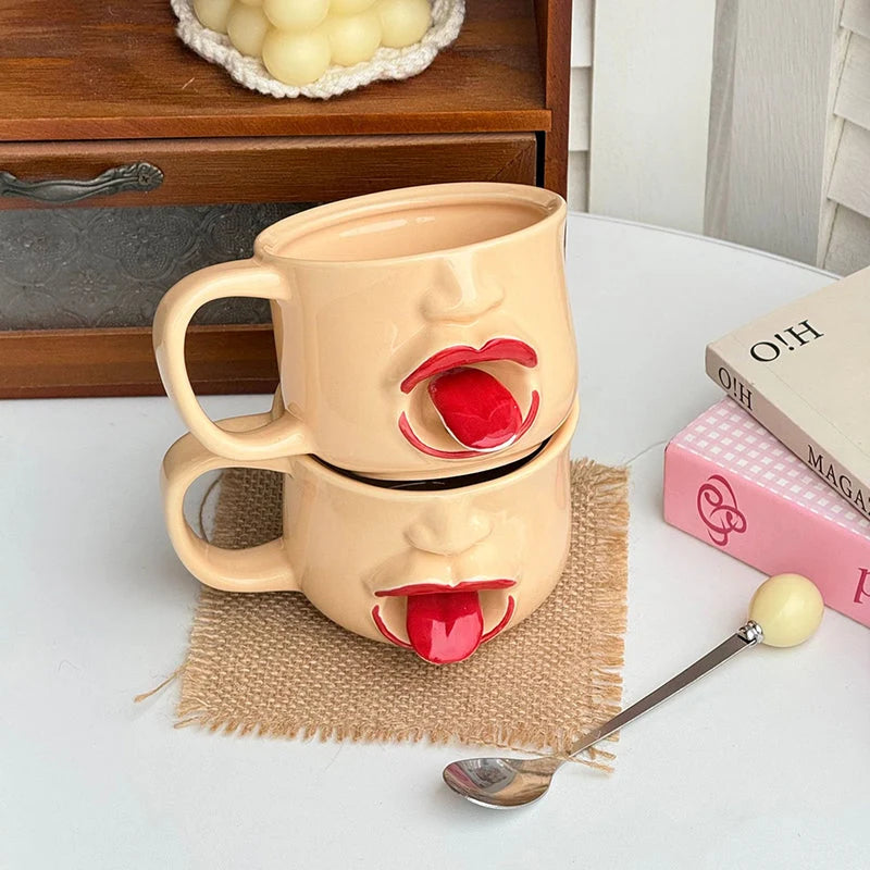 ☕😜 3D-s arcképes vicces bögre – Kinyújtott nyelvű design, prémium kerámia, C-alakú fogantyú! ✨🎁