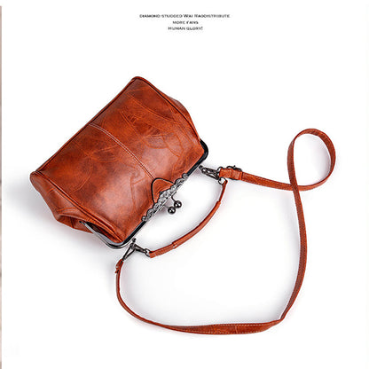 🥇👍Kiváló minőség, sok pozitív értékelés👜 Vintage növényi cserzésű PU táska – Fekete titánkeretes, sokféle hordásmód✨