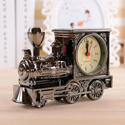 🚂 Retro mozdony ébresztőóra⏰ Precíz kvarc óra – Kompakt, tartós és szemet gyönyörködtető tervezés!
