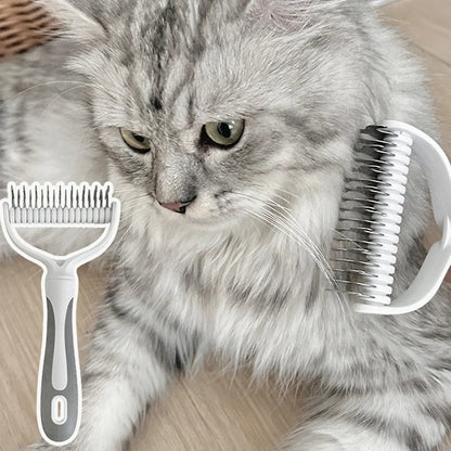 🐕✨Kétoldalas szőrkefe háziállatok számára – Eltávolítja a szőrcsomókat és a kihullott szőrszálakat | MOST 50 %-os kedvezménnyel! 🐱💚