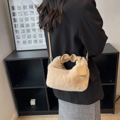 🎁Ingyenes ajándék✨ Luxus érzetű, bőrbarát kézitáska👜 Műszőrme táska – Elegancia és funkcionalitás minden nő számára!