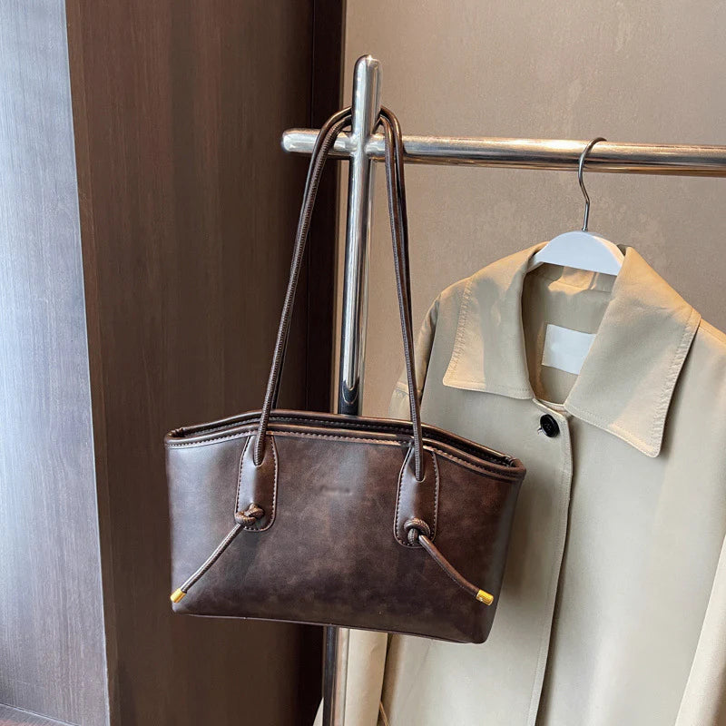 👍2026 Új modell😜30% árcsökkentés👜 Vintage stílusú PU bőr válltáska – Prémium minőség, praktikus és nőies mindennapi kiegészítő!