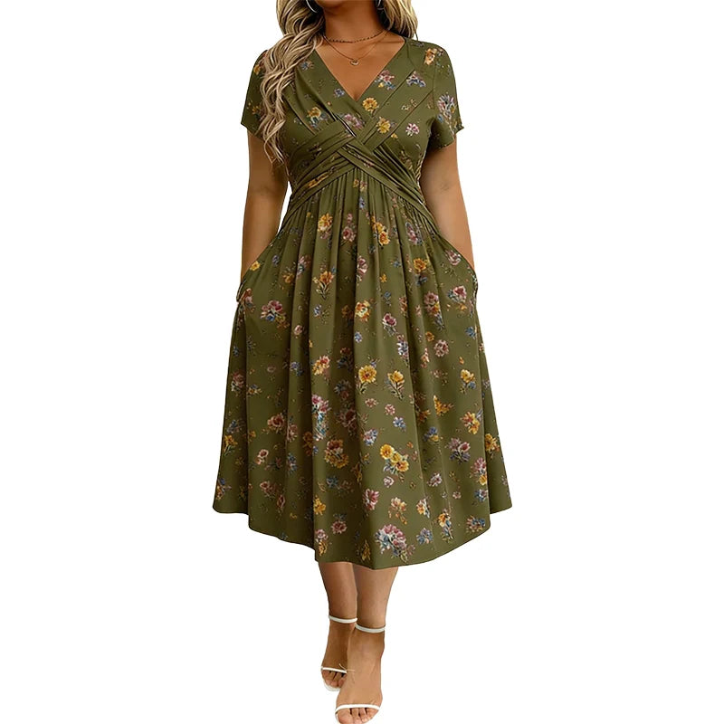 🎁Ingyenes gyönyörű nyaklánc👗🌸 Virágmintás midi ruha– V-nyak, crossover elöl, elegáns drapírozás – Oldalzsebekkel, puha és légáteresztő anyagból 🌿✨