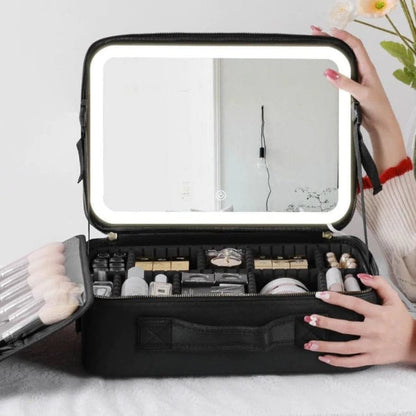 🔥🔝 Legnépszerűbb termékek💄 LED tükörrel ellátott utazó sminktáska – Többrekeszes, rendezett tárolás útközben!✨ Beépített világító tükörrel bárhol sminkelhetsz!