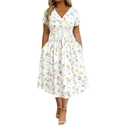 🎁Ingyenes gyönyörű nyaklánc👗🌸 Virágmintás midi ruha– V-nyak, crossover elöl, elegáns drapírozás – Oldalzsebekkel, puha és légáteresztő anyagból 🌿✨