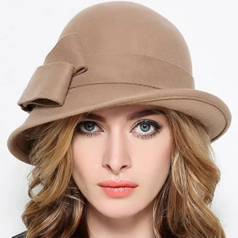😊70% kedvezmény az eredeti árból🎩 Női vintage kalap nagy masnival – Retro stílus és kényelem minden napra!